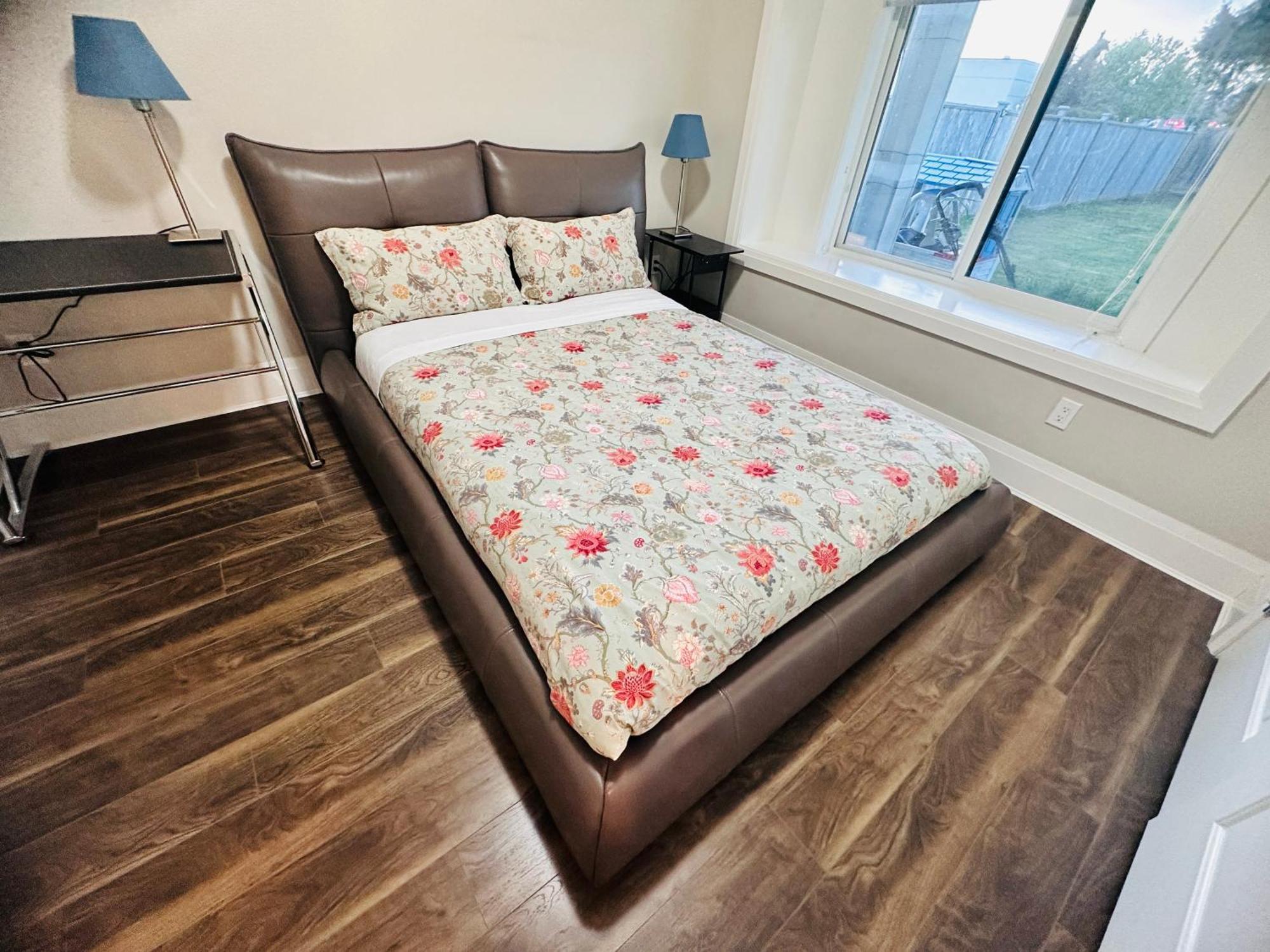 Homestay 鳥巢2睡房民宿 Richmond